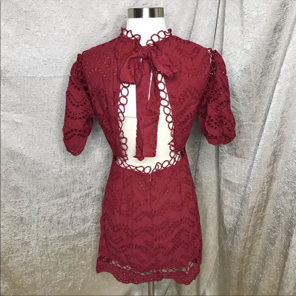 Avantlook Red Puff Sleeve Lace Dress - NWT! - Picture 6 of 9